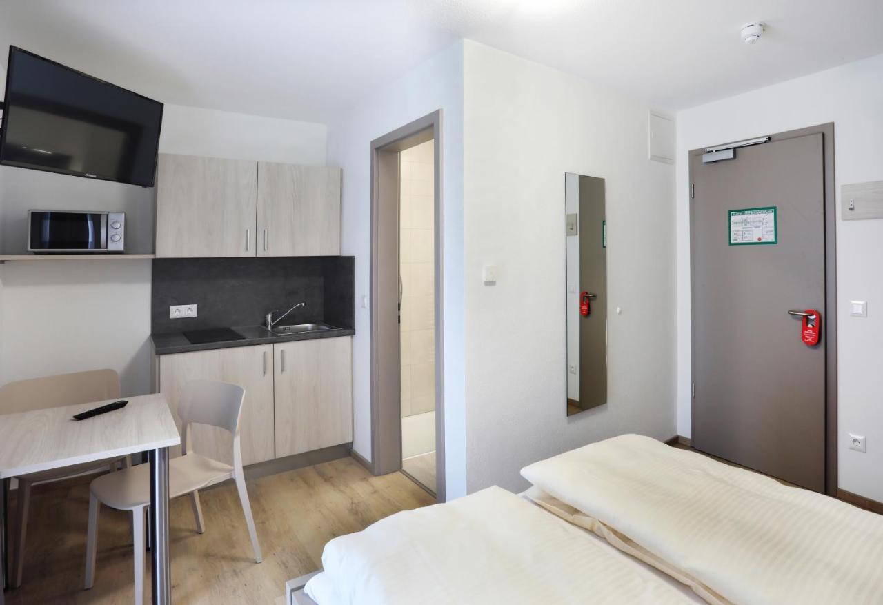 Apartment Hotel 37 Альтдорф Экстерьер фото